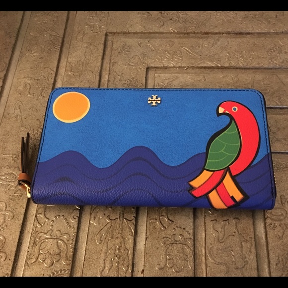 tory burch parrot
